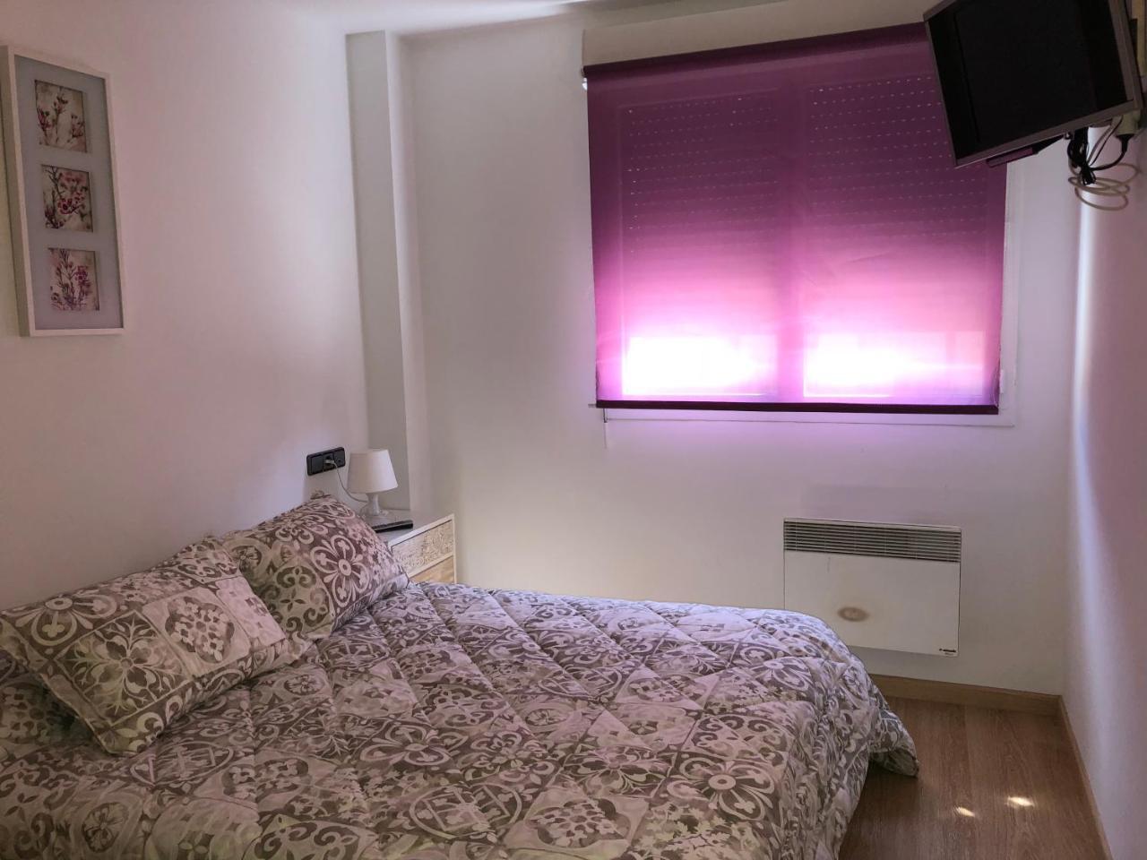 Confort Araco 1D Pas De La Casa Luaran gambar